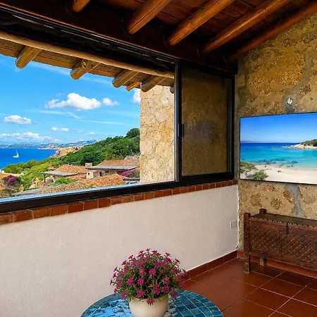 Feriehus Panoramic Sea View 4 Close To The With Pool Baja Sardinia